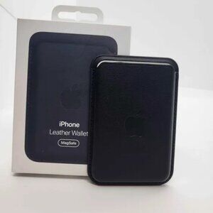 NWOT Black iPhone Leather Wallet, Magsafe